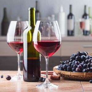 Antioxidant rich red wine